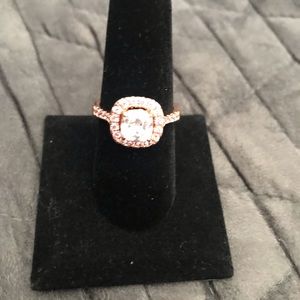 Fragrant Jewels rose gold ring